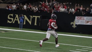 Riverside Academy running back Jayden Obiekwe breaks away for a touchdown Thursday in the Rebels' state-title win.