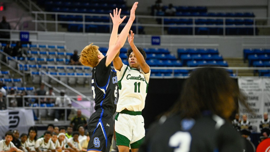 Calvary Baptist guard Tyrone "T.J." Jamison