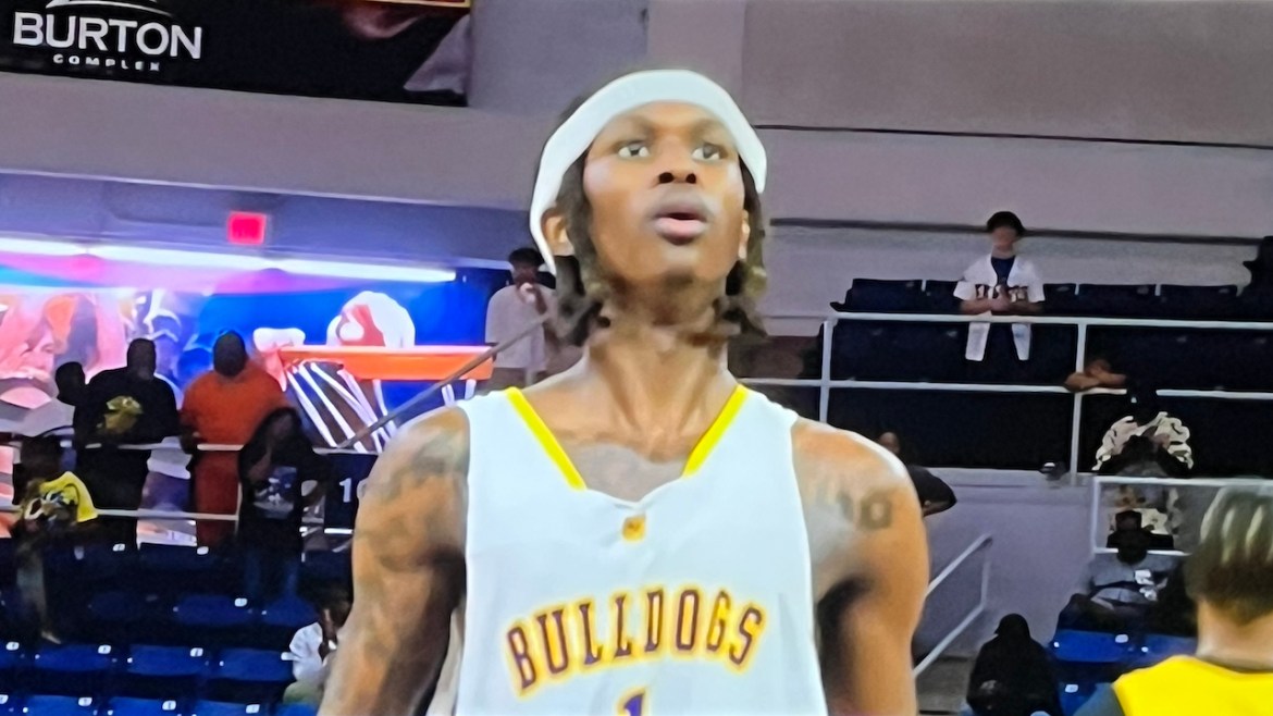 Gibsland-Coleman guard DeAvery Durham