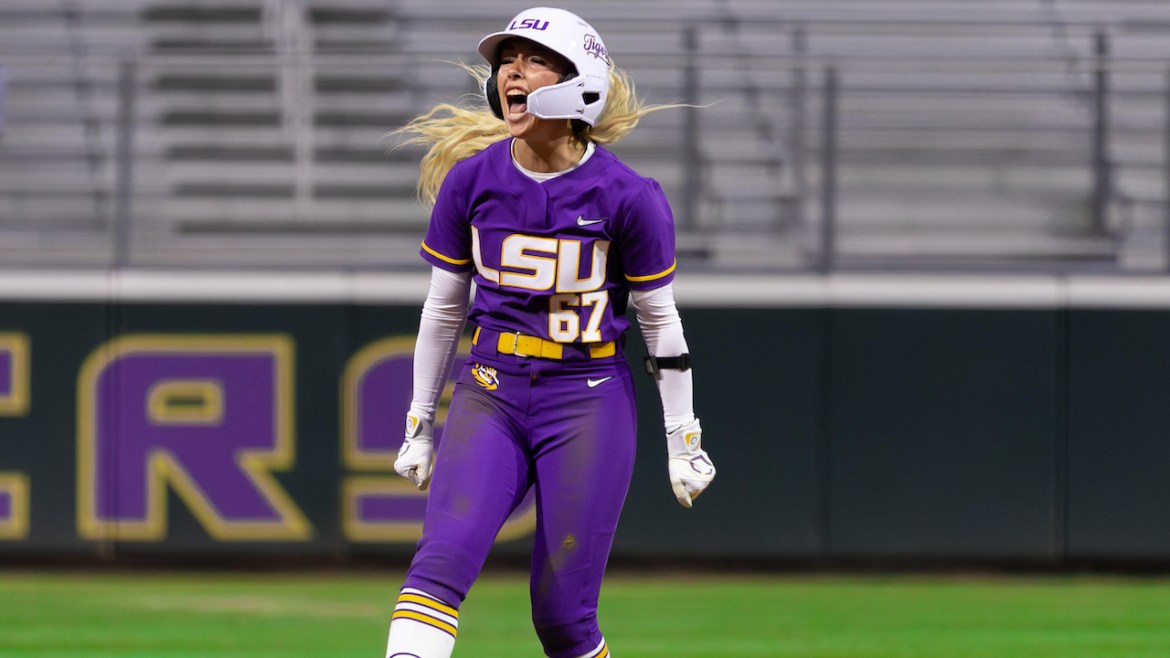 LSU infielder Kylee Edwards