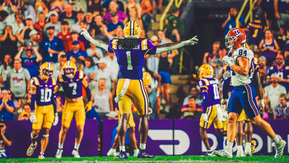 LSU edge rusher Princewill Umanmielen