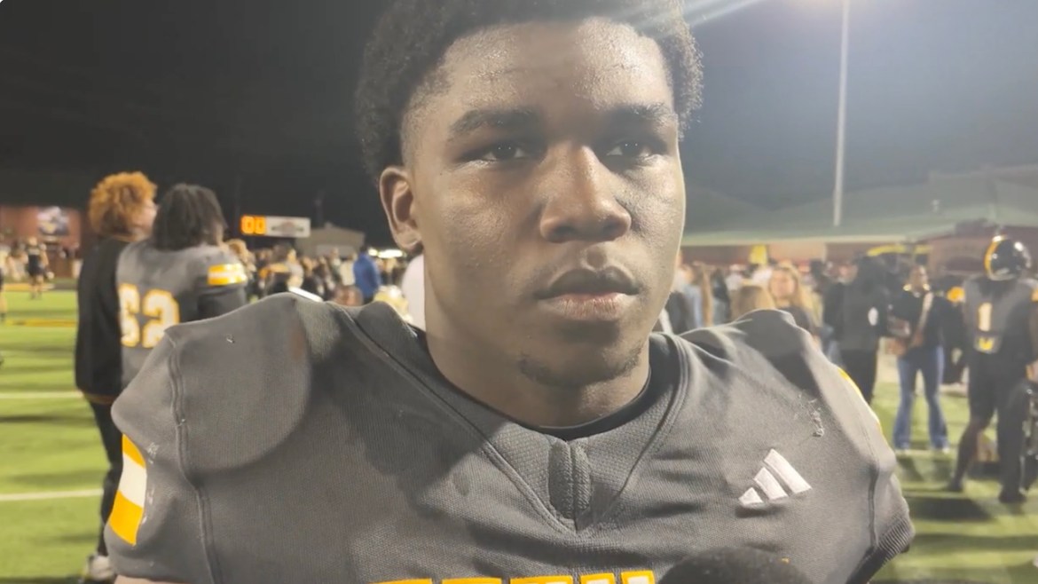 Neville running back Jarvis Blackston